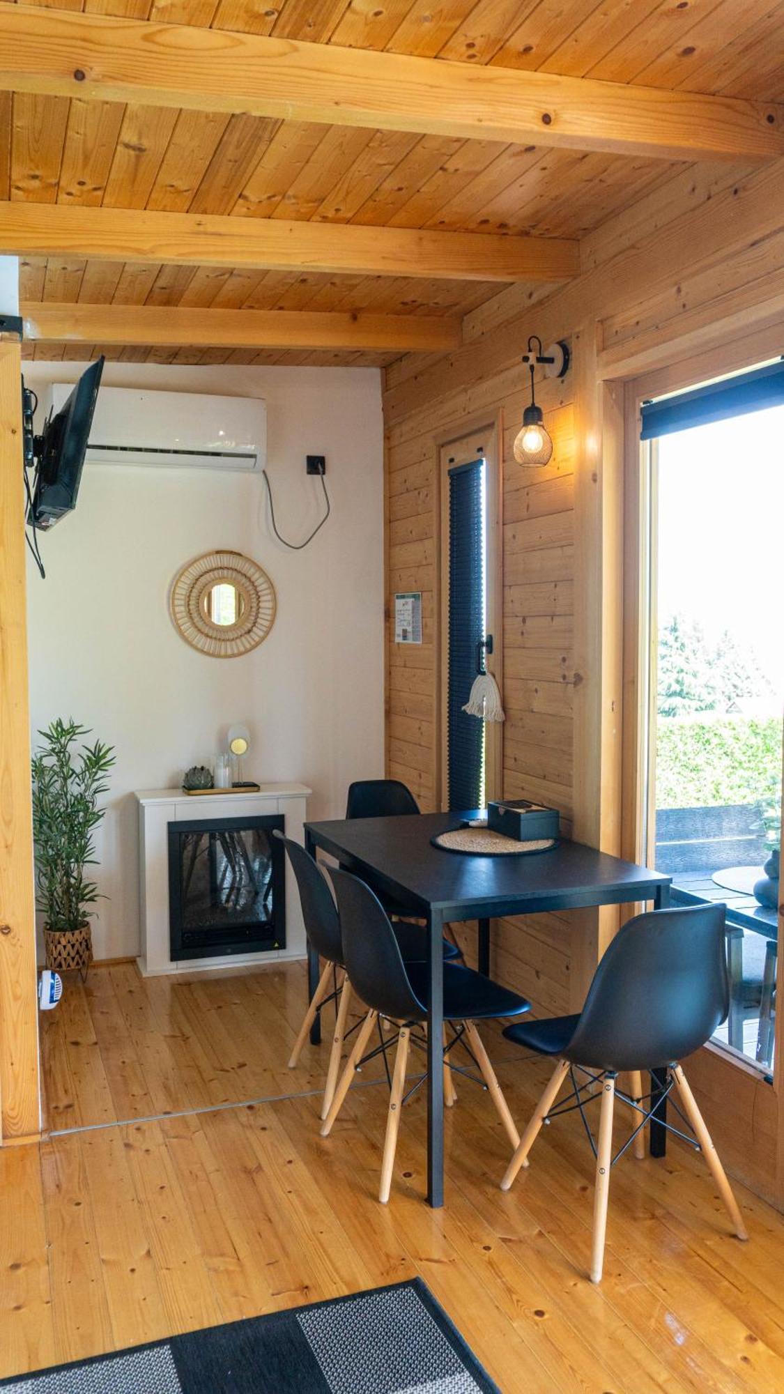 Villa Woody House Krcedin Exterior foto